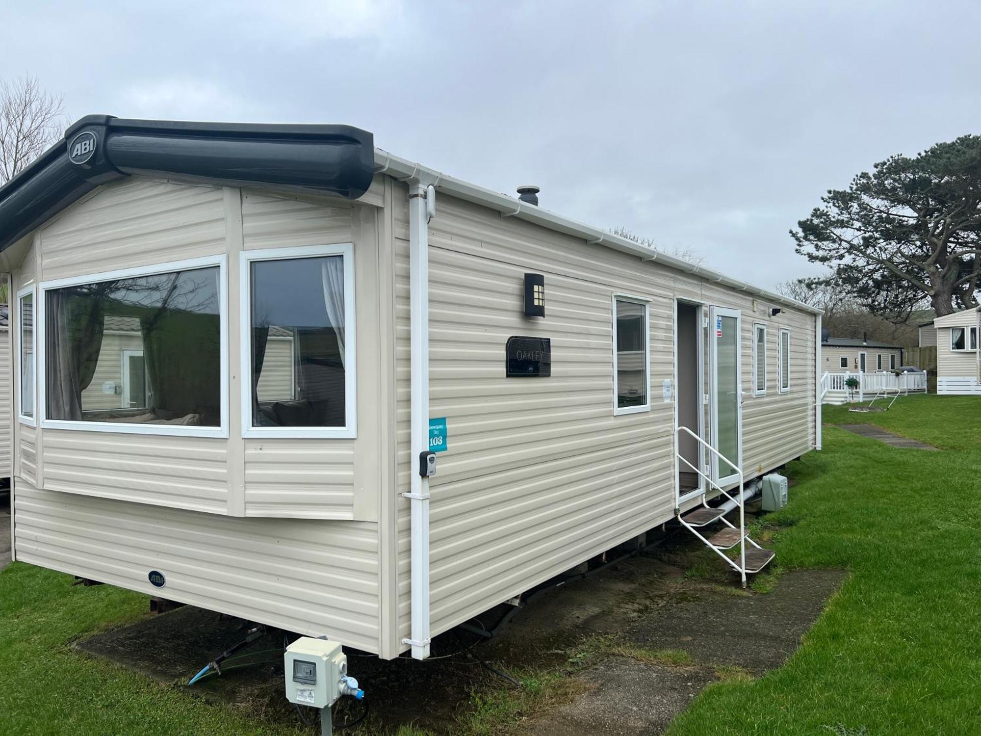 Cornish Caravans At Newquay Bay Apartment
