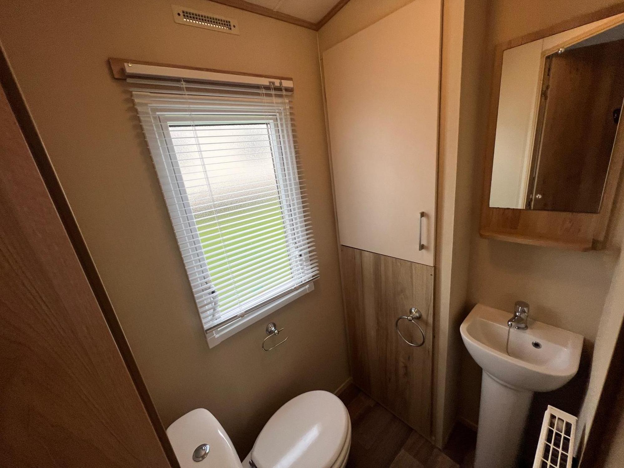 Apartment Cornish Caravans At Newquay Bay